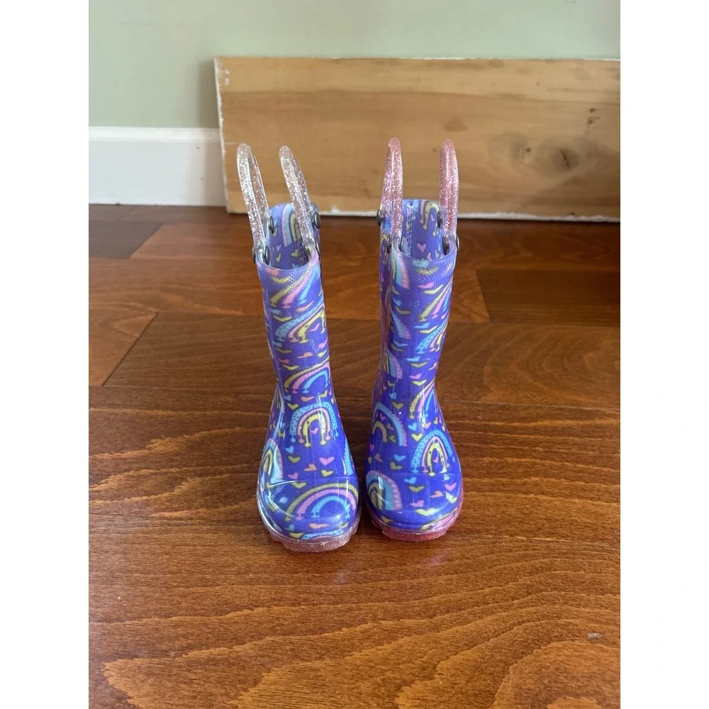 WestKids Purple Rainbow Hearts Rain Boots‎ Glitter Sole Light Up Little Girls 5